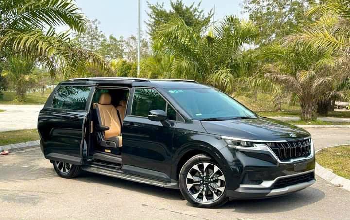 Xe Hạ Long Travel 3